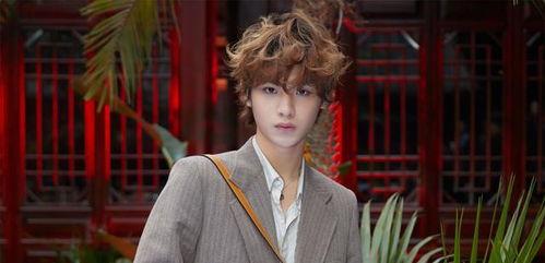 吃瓜娱乐黄明昊视频大全,笑料百出,欢乐无限